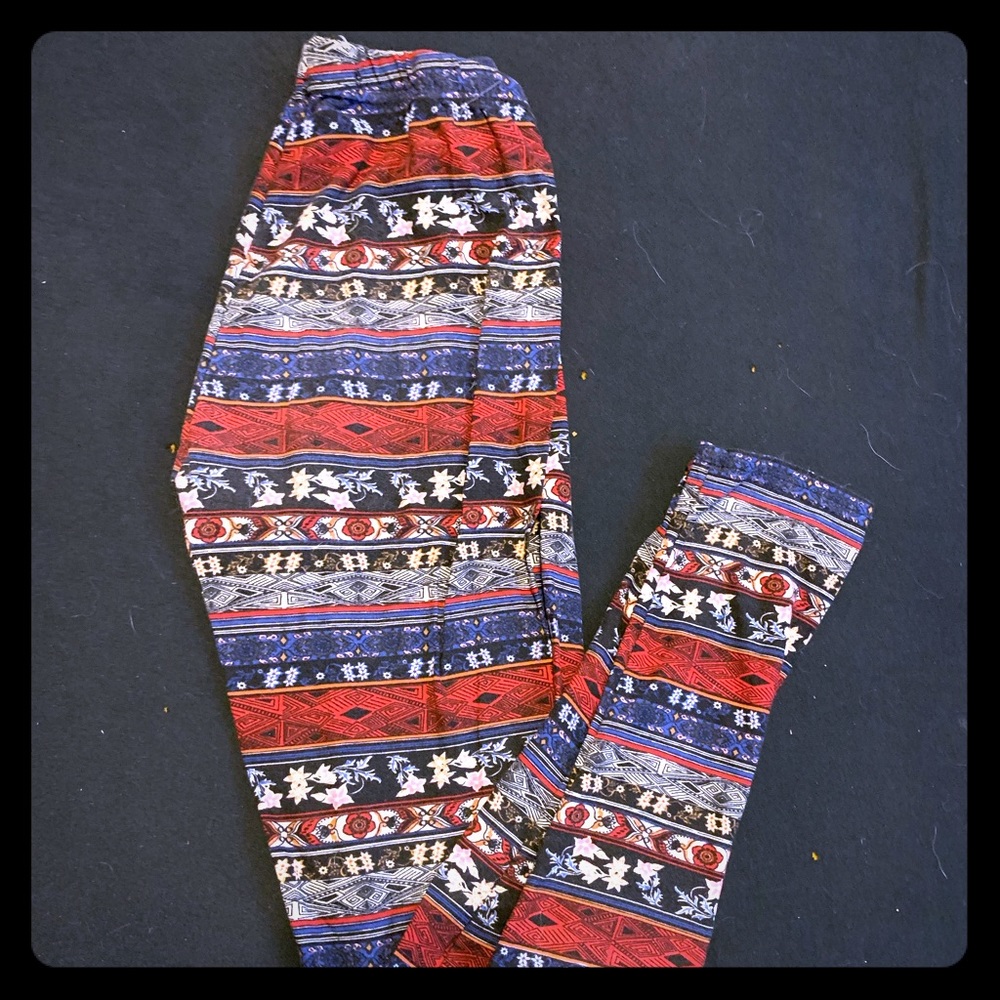Patterned leggings